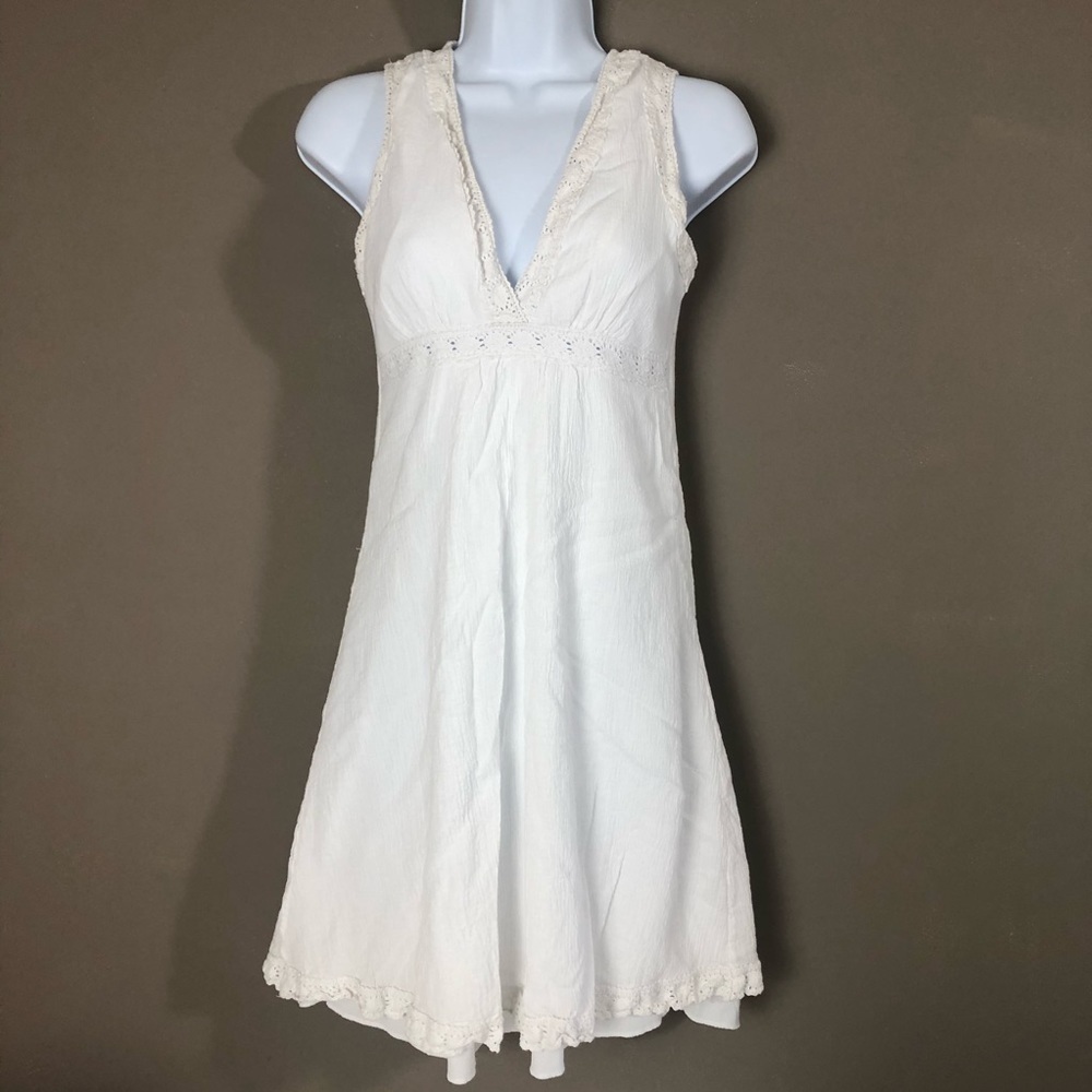 Violet SleevelessV-Neck Dress Small